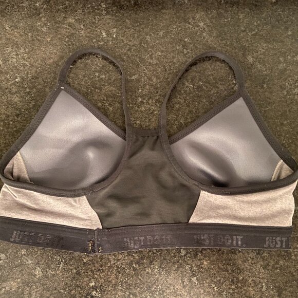 Nike Indy Sports Bra - Medium - Picture 3 of 4